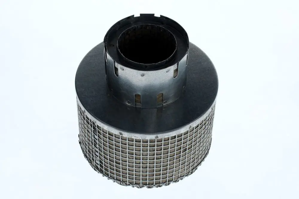 BOSCH Abgasschalldämpfer mit einem zylindrischen Metallgehäuse und einem Gitterelement, geeignet für die Integration in Heizsysteme.
